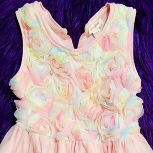 Beautiful pink flowered size 7-8